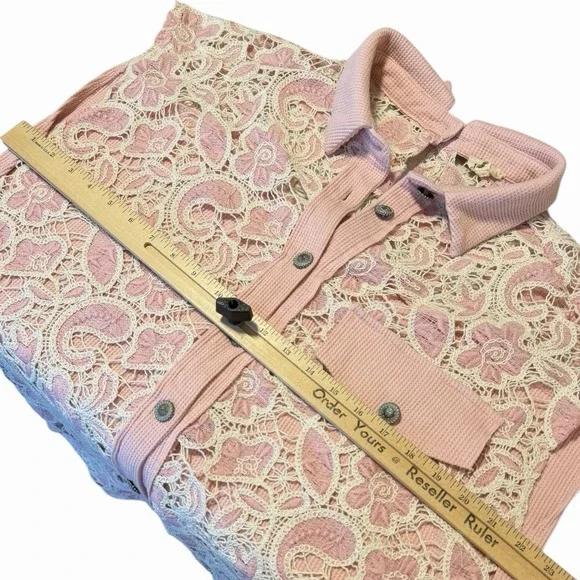 POL Crochet Lace Button Front Top Pink Boho Cottagecore Sheer Collared Medium - Picture 5 of 7